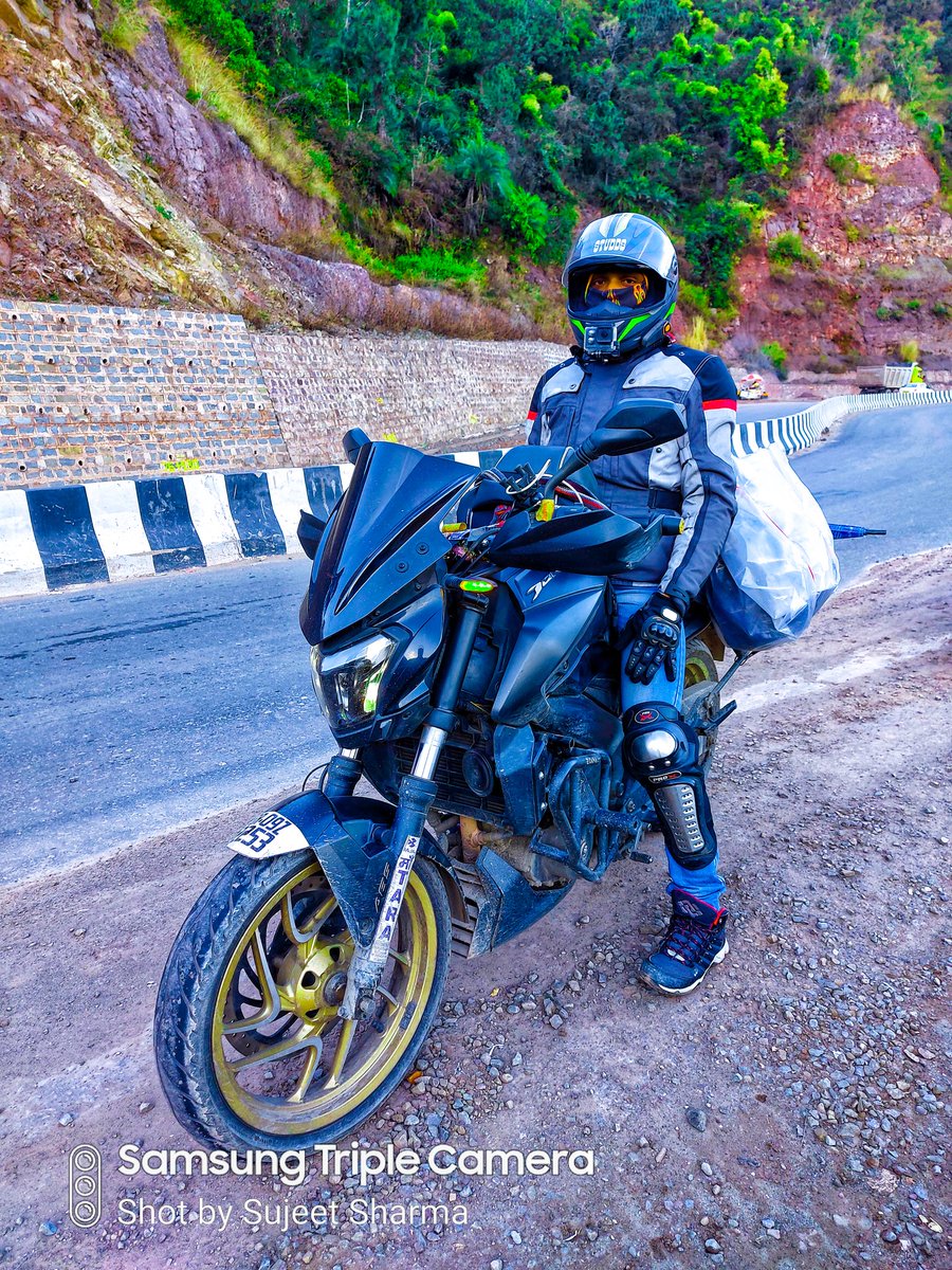 Sujeetsharmakr's tweet photo. “Love is the feeling You get when you like something as much as your Motorcycle” #StayHome 
#dominar400 #xbhpdominargreatasianodyssey #zanainternational #bajajdominar #xbhp #grandpitstop #probiker #rynoxgears #studdshelmets #bihar #indian #motul #brambobreaks
#bajajmotorcycles https://t.co/FR1zVC0t4l