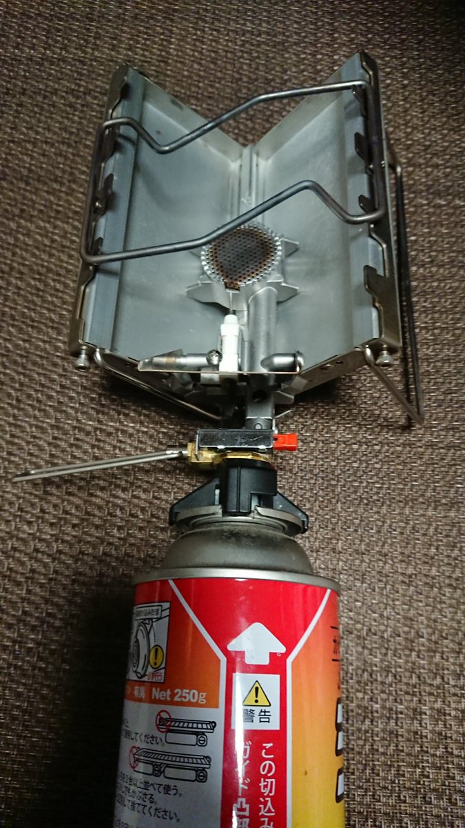 モーリス バーナー Soto Gストーブ Stg 10です たぶん廃盤 現行品はst 3でしょうか 本当にコンパクトです この他にコールマンのガソリンストーブがあります おじキャンd