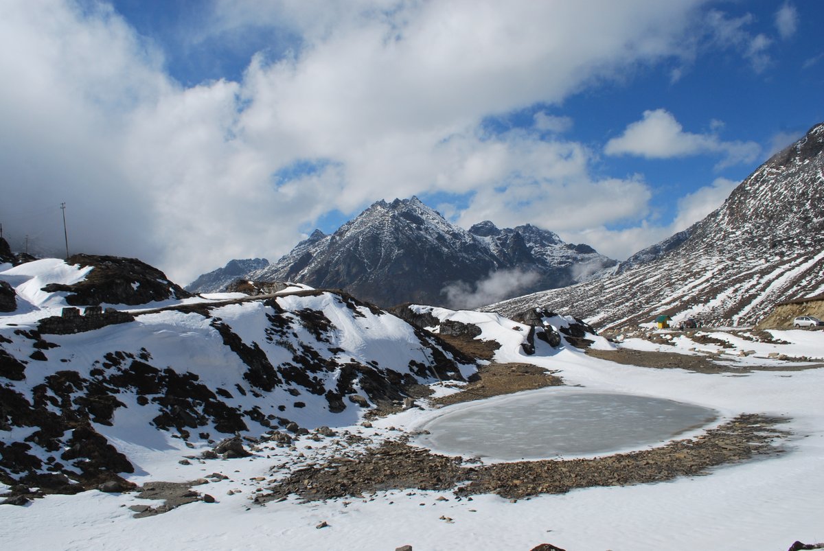 2013. Tawang