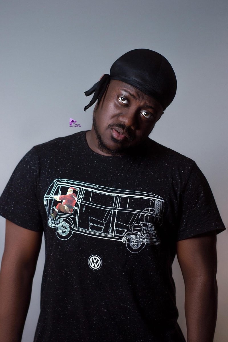 ayesemmusic's tweet image. Another harrrd freestyle on Skonti ni beat &amp;amp; guess me on a @kwawkese project ! Beat nu y3 mád .. And yes I featured Takoradi’s all time favorite James aka Better .. When should we drop this one ? #LockdownRapEp #ShocksEnt #TeamAyesem