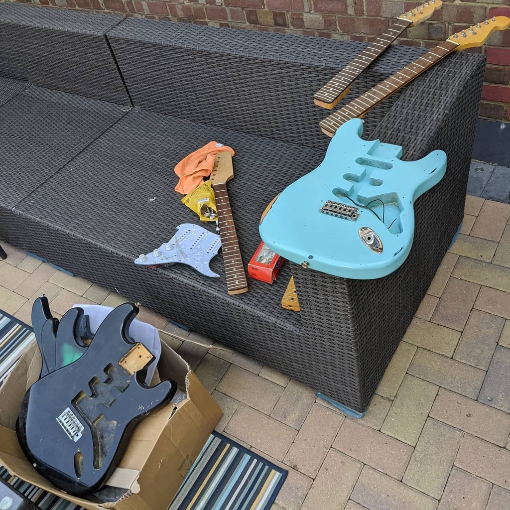 fender6ix's tweet photo. I've opened the parts box. I reckon by the end of play today, I'll have a fully functioning Frankencaster..... Stay tuned.
.
.
.
.
#guitar #guitarist #guitars #bass #drums #rocknroll #rock #pubrock #strat #squier #fender #gibson #music #pub #band #epiphโฆ https://t.co/pBjmL1nX2i https://t.co/Adkk70wB6q