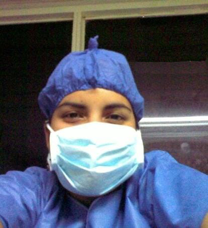 Refugees's tweet photo. Anaís isn't just a hero. She's a superhero.

When she left Venezuela, she was selling food in Colombia to make ends meet.

Now she's the doctor on the other end of the telemedicine screen for patients in need during the coronavirus pandemic. https://t.co/Jk4jQ3LgmC