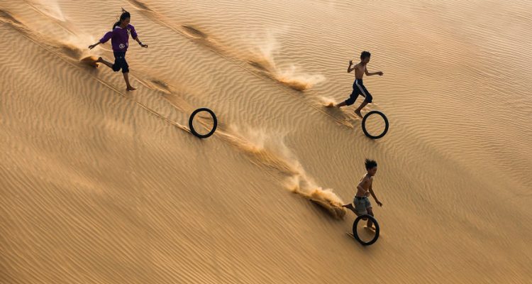 ROUGEMAGZ's tweet image. نتائج مسابقة #Fun2020 للتصوير: "البساطة هي مفتاح السعادة" rougemagz.com/?p=215229 #روج #rougemagz عبر @rougemagz 
#photo_Contest #photos #بساطة #تصويت #تصوير #سعادة #صور #مرح #مسابقة #مسابقة_تصوير