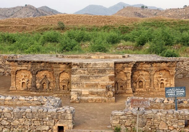 The role of Taxila University as a center of knowledge continued under the Maurya Empire and Greek rule (Indo-Greeks) in the 3rd and 2nd centuries BCE.The destruction of Toramana in the 5th century CE seem to have put an end to the activities of the University.