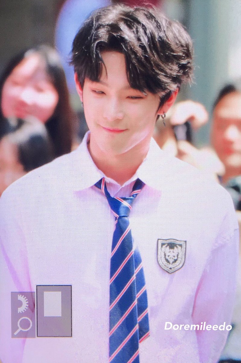 HQ and preview, becouse we deserve every version of this smile