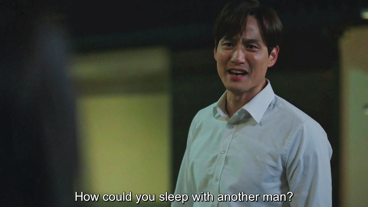 Please give a brain to Lee Tae Oh.One minute he's professing love to his mistress in front of his wife and another he yells at her cause she slept with another manWhy are u hurt man? #TheWorldoftheMarried #부부의세계