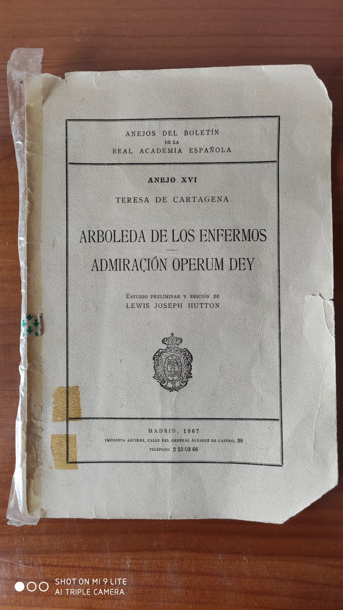 kikitoraptor's tweet photo. Me pone de muy mala leche la mala conservación de obras literarias. No entiendo cómo pueden tener una obra tan mal conservada en una biblioteca que tiene acceso a una conservación correcta de las obras. 🤦🏻‍♂️🤦🏻‍♂️🤦🏻‍♂️ https://t.co/l7a5RvxtxK