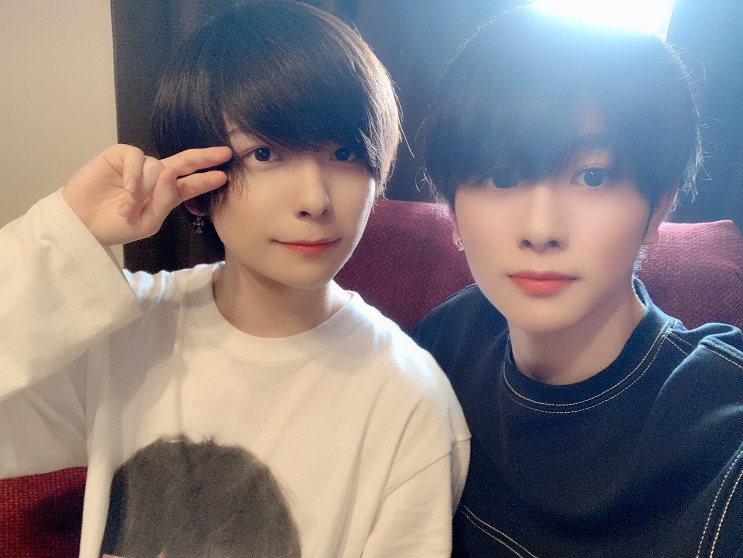 9bic 今日の9bic こんばんは さつきです 今日はyoutube撮影とインスタライブということで久しぶりにお化粧したんだけど久しぶりに化粧した顔見たらなんか嬉しい気持ちになった笑 写真はきよちゃんと 9bic