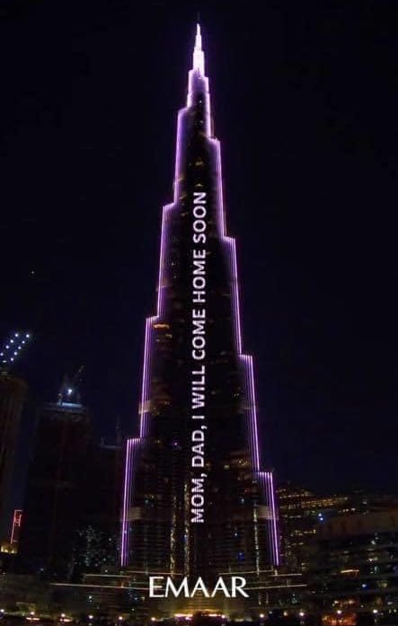 Lovely from the Burj Khalifa 😍 

Can’t wait to have my mum’s special microwave lasagne again 👌🏽😉