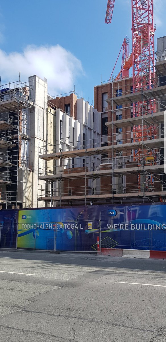 taka_architects's tweet photo. Some wonderful Graftonion facades emerging at Fitzwilliam St. @graftonarchs https://t.co/AjBeI2cWgC