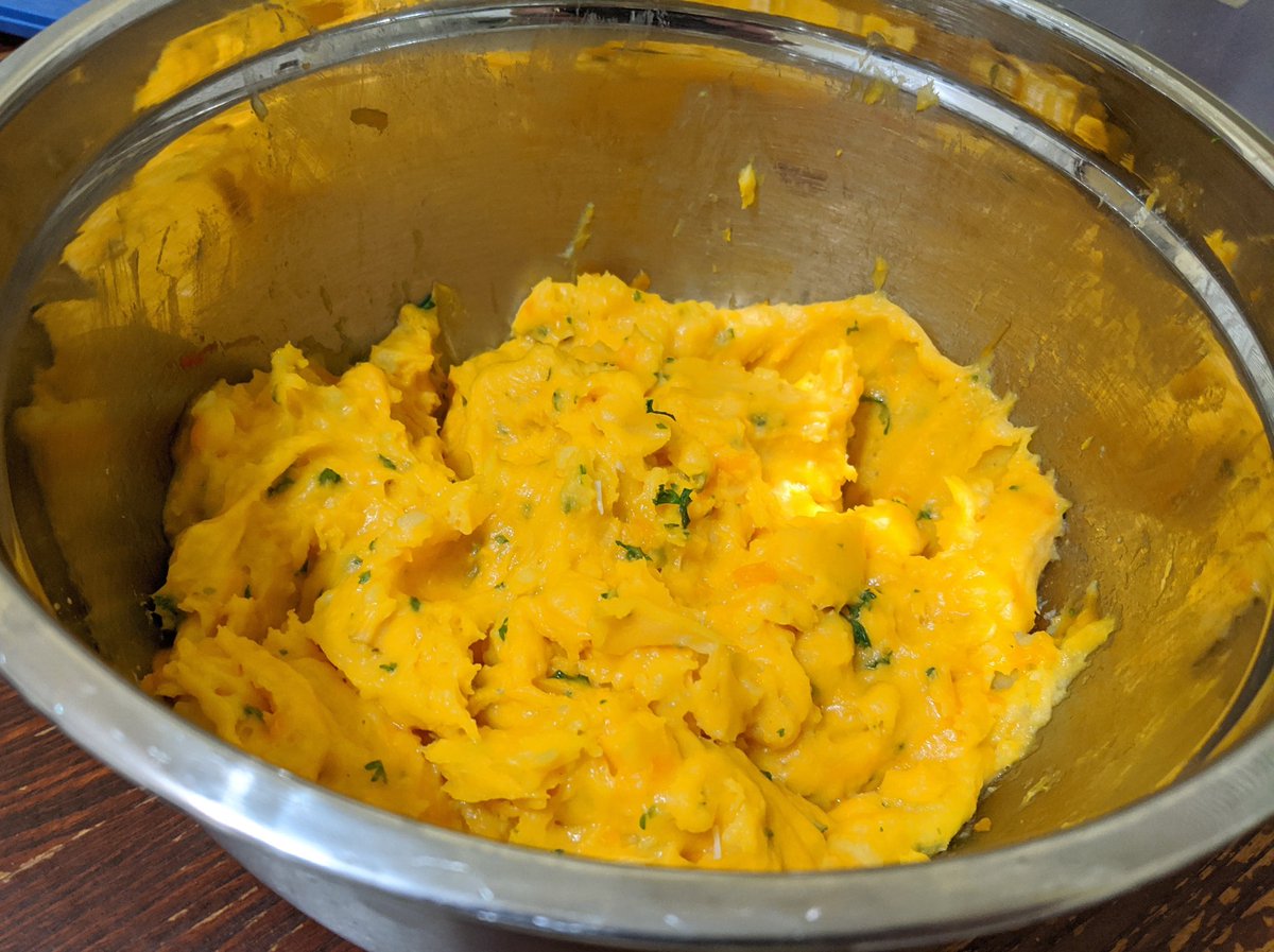 Today  @stacyking and I are making pierogies.Step 1 was last night. We peeled a batch of yellow potatoes, boiled them until very soft, then mashed them with grated old cheddar and parsley.Important: Save that potato water! The starchy water will be used later in the dough.