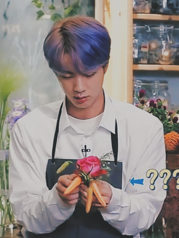 Seokjin_cloud's tweet photo. a flower carrys a flower ❀
#ARMYMissesBTS
#BTS #BTSARMY
#armyy #btsrun https://t.co/Qot6jJuNWj