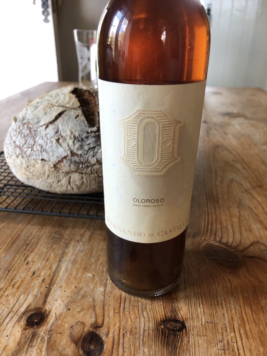 SteveDayWineman's tweet photo. Losing sense of the days of the week...Sherry-Sunday has become Sherry-Saturday! #fineoloroso #onlytwoleft https://t.co/S862aFhH5R