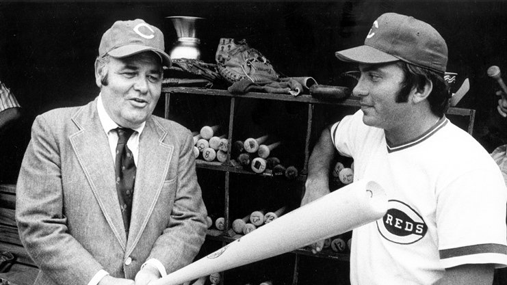 NLCarolynMuse's tweet photo. Remembering film/television actor, author, television host, artist, veteran and avid baseball fan Jonathan Winters, who passed away #OTD (April 11th) in 2013. @SilverAgeTV @MeTV #TheJonathanWintersShow #HeeHaw #TheHollywoodSquares #MorkandMindy #DavisRules https://t.co/KLlUtDKqNt