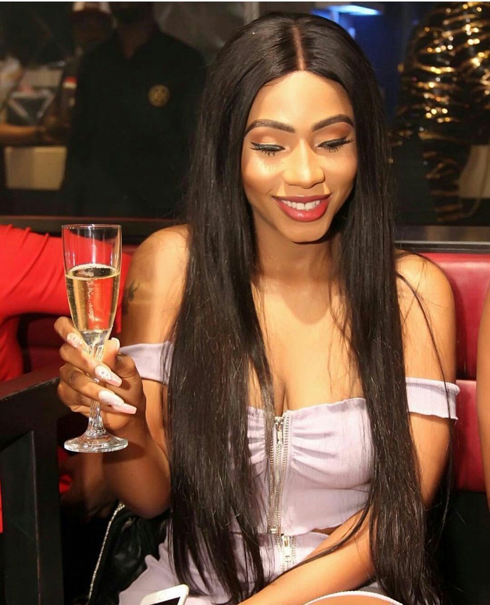 Henriettaonyii's tweet photo. Cheers to the Massive success of our New show π» More Aza !!! #MerMoney Prosperity we pray for #moreHighlights πͺ Long Life, #MercyEkeInYourFaces Also, Congratulations to our MnM Luxury Show biz, iseeee!!!!! ππππ#MercyEkeInYourFaces Bitches and Niggas π https://t.co/fGJzg8fqks