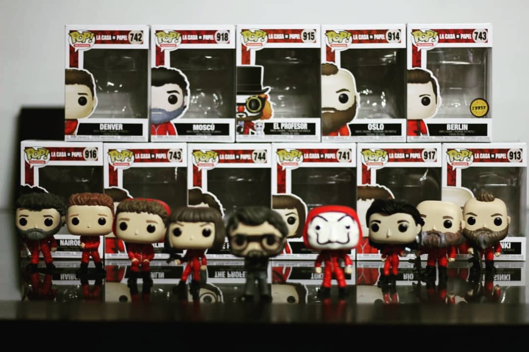 Edgar_evanfan's tweet photo. #Funko #FunkoPop #MyCollection #LaCasaDePapel4 #LCDP4 #MoneyHeist #Moscu #Denver #Rio #Tokio #ElProfesor #Berlin #Nairobi #Helsinki #Oslo 💰💣💥 https://t.co/FoaGiZLA0Z