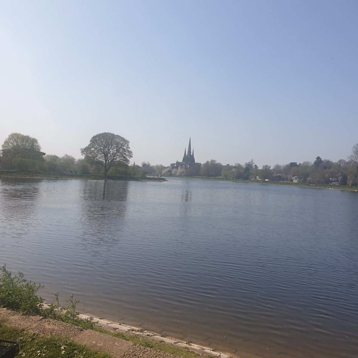 LichfieldPolice's tweet photo. #Sarge & #PcJoe #Shift3NPT out on bike patrol in the City Centre. Thanks to the vast majority who are behaving responsibly, just a couple of beggars moved on, they all have homes to go to!. #StayHomeSaveLives #SocialDistancing #ProtectTheNHS #COVID19 @LichfieldNPT https://t.co/BhuCa55DMd