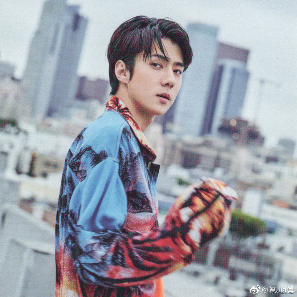 Sehun in denim jacket a thread