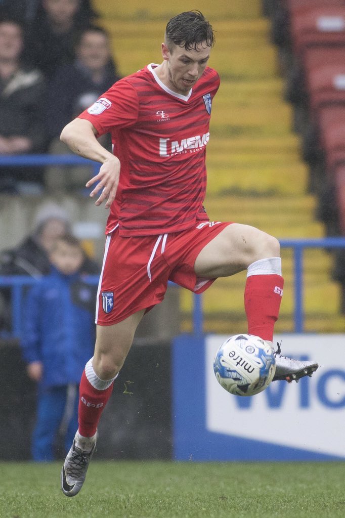 Cheers <a href="/callumemptage/">Callum Emptage</a> <a href="/Elliott_List1/">Elliott List</a>. If you are a football person join the challenge of posting a footy pic, once nominated you have 24hrs to post a picture of yourself or donate £30 to charity. Tag 5 friends <a href="/benbridlecard23/">Ben Bridle-Card</a> <a href="/_chrishaigh/">Haighy</a> <a href="/NoelMbo_/">Nozza</a> <a href="/LeonardoGiova15/">LEONARDO</a> <a href="/KaneHaysman/">Kane Haysman</a>