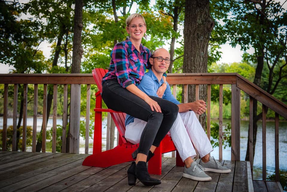 conquercovid19's tweet image. Words cannot describe just how grateful the team at Conquer COVID-19 is for the incredible generosity of @FionaMcK and @tobi. The couple have committed to donating $1 million to Conquer COVID-19 through their Thistledown Foundation. Thank you for helping us #conquerCOVID19!! &amp;lt;3