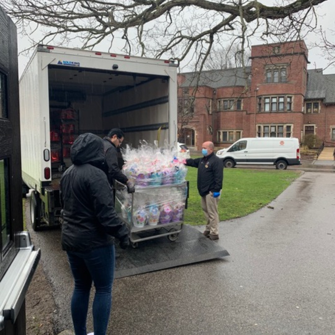 BC_Dining's tweet photo. The Easter Bunny (a.k.a. BC Dining) preparing a special delivery for @BostonCollege students remaining on campus this holiday weekend. We hope this will bring some much needed smiles to our students. #HappyEaster #SGN #BCDining #BostonCollege🐰🌷🐣 https://t.co/6akrNjj9Io