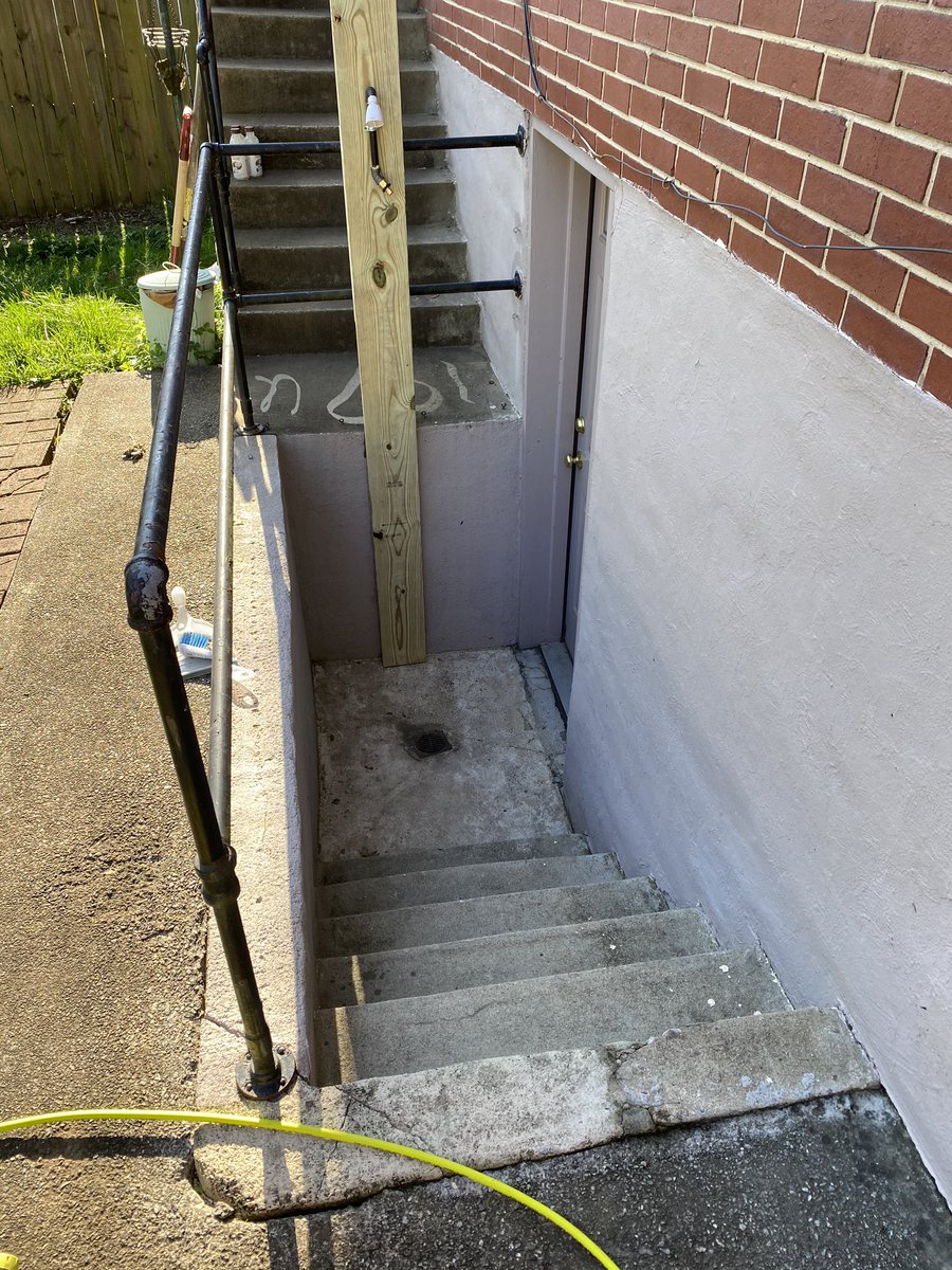 Chris PA-C tweet media