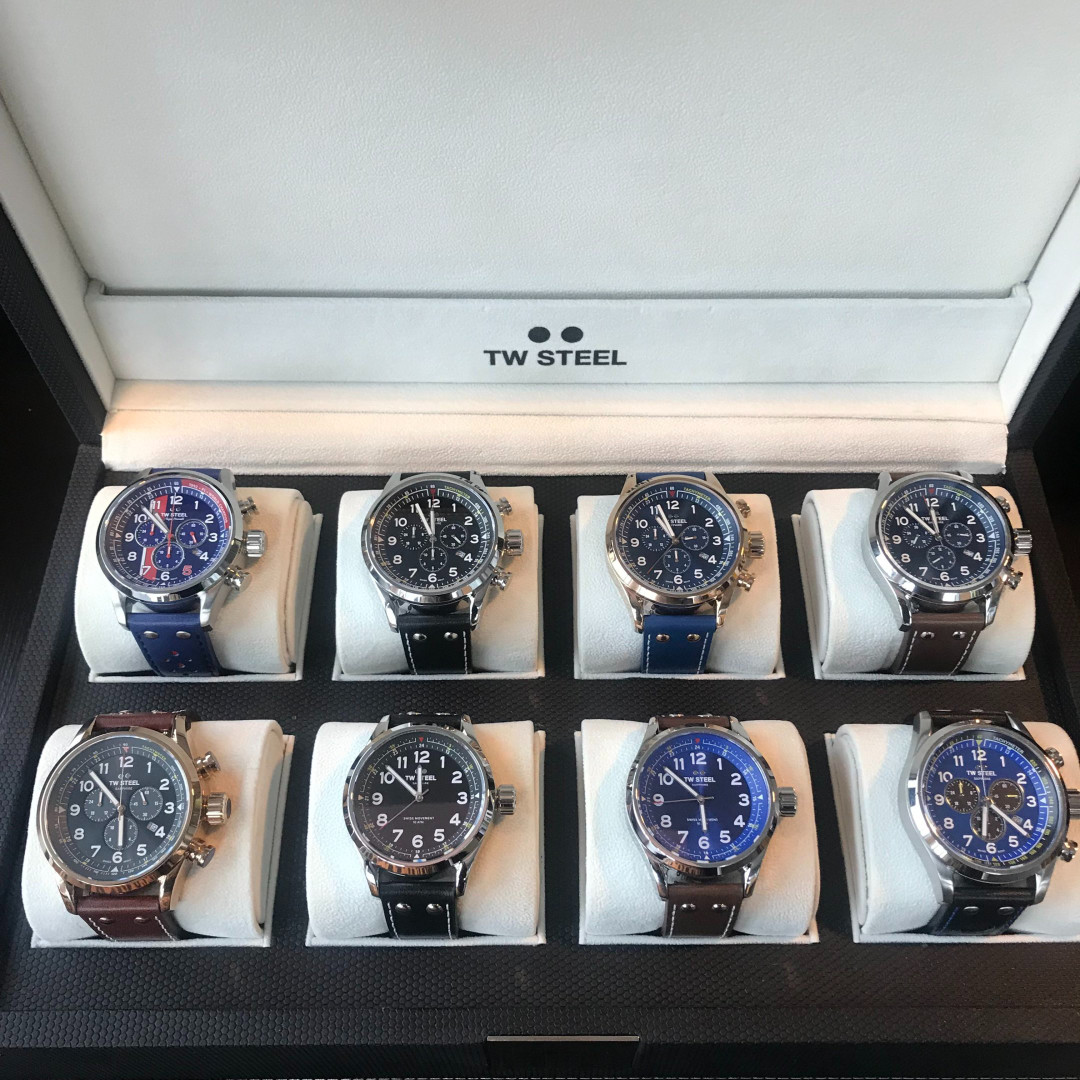 twsteel's tweet photo. Which one of these #SwissVolante watches is joining you for life in the fast lane? π
Let us know your favourite and why. βοΈ
#TWSteel #Timepiece #SwissMade #WatchBox #WatchLovers #Watch #SwissEngineering #WatchCollection #WelcomeToTheFastLane https://t.co/r7w9oQ96Og