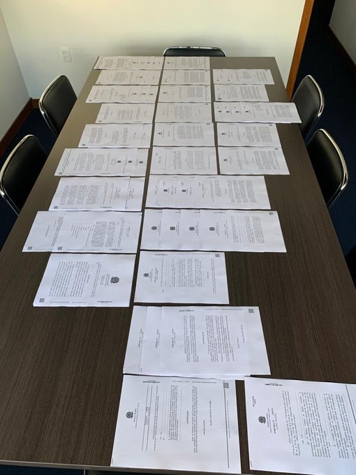 Espero que o final de semana de todos esteja correndo bem, ainda que em casa. Eu continuo, com minha<a href="/tag/reformaadministrativa2020"class="tags"><span>#reformaadministrativa2020</span></a>