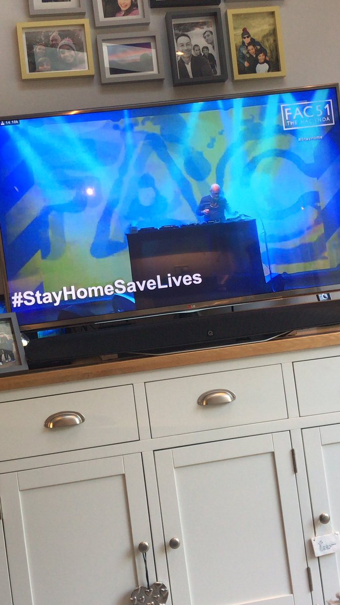 Get on this!! #UnitedWeStreamGM #UnitedWeStream #HaciendaHouseparty  it’s top, wife’s not happy, musics too loud! 🎧  🙌🕺🙌🕺 and don’t forget to donate 💷