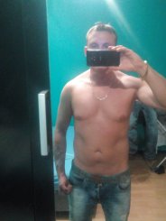 2dirty85 aus #Altrip! - Jetzt anschreiben: j.mp/34r0EgU #sex