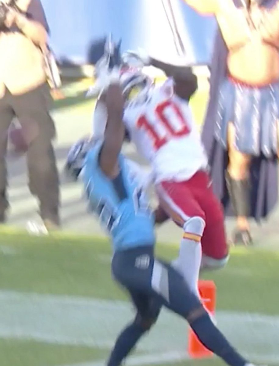 Gets his hand between Tyreek's hands at the catch point.Perfect.