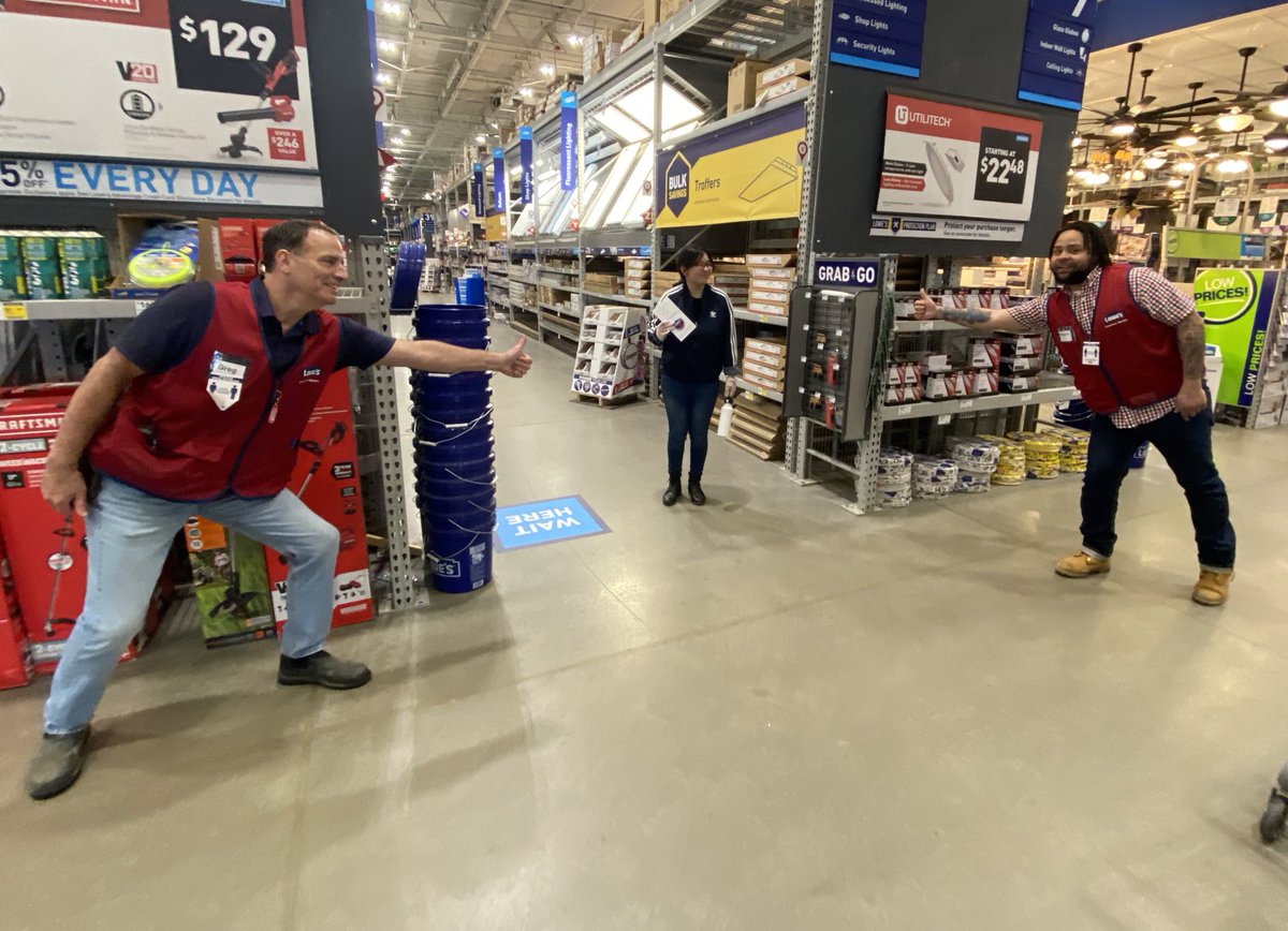 Taely Loynd tweet media