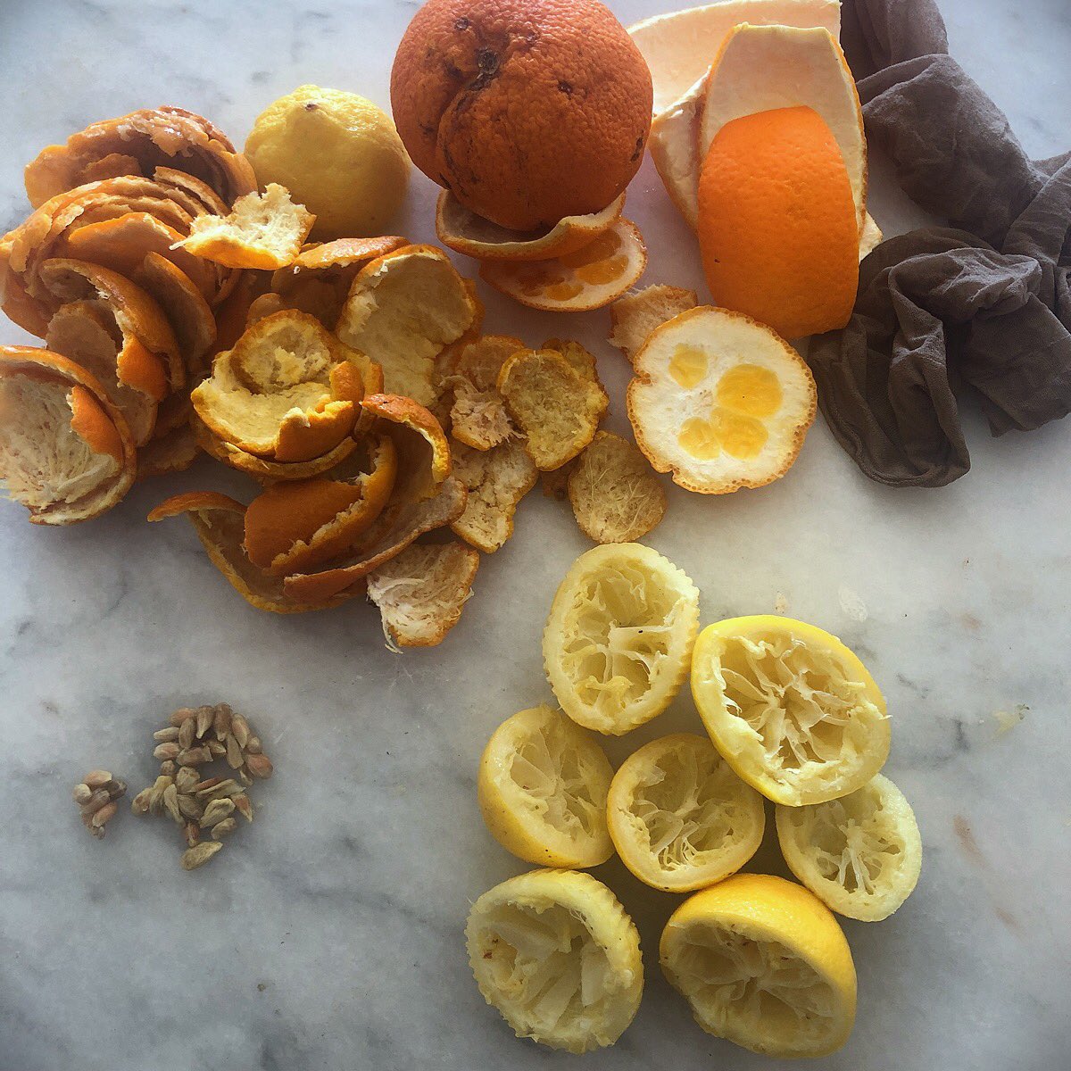 So about three weeks ago, it occurred to me I was constantly throwing away my favourite bit of marmalade - the peel. So I started saving it in a bag in the freezer, whenever I had a clementine or orange or used a lemon, in the husk went, until I had enough for my experiment. 2/