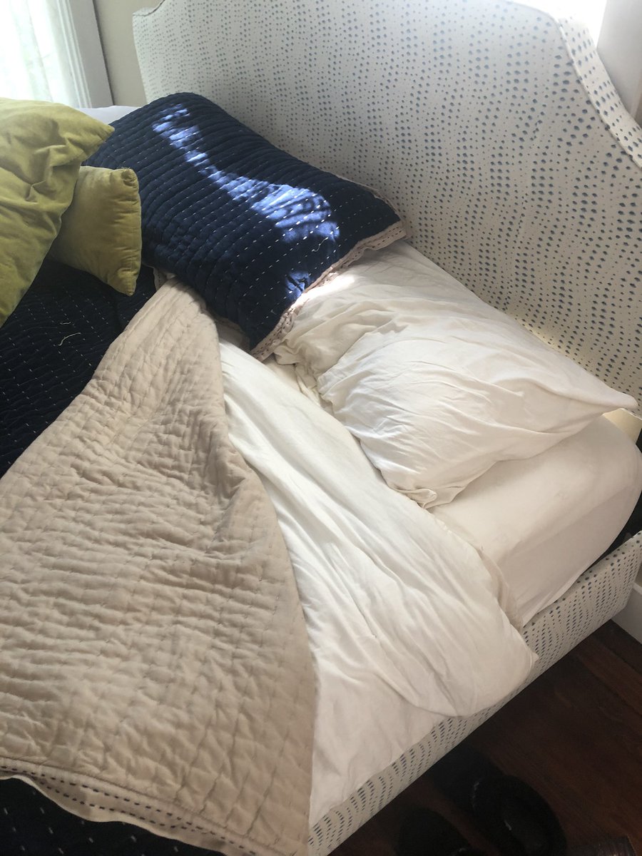 DrKhaliah's tweet photo. After 3 of the last 4 weeks on-service with clinic in btwn my wknd plan is to leave the bed unmade so I can crawl into it whenever the spirit moves me to do so. #frontlinelife #COVID19 #DrHealThyself #BeStill #Rest https://t.co/xw29Ipb9cs