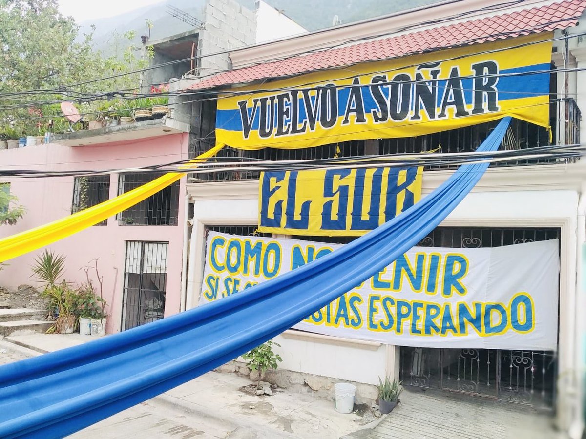 ElSurLyL's tweet photo. Pero mira la TERRAZA es una fiesta, es tu hinchada que te alienta, hoy no podemos perdeeeeeerrr...🎶 🐯🎉🎊🇺🇦

@LIBRESYLOKOS #CopamosCualquierCasa https://t.co/wADqmlczcn