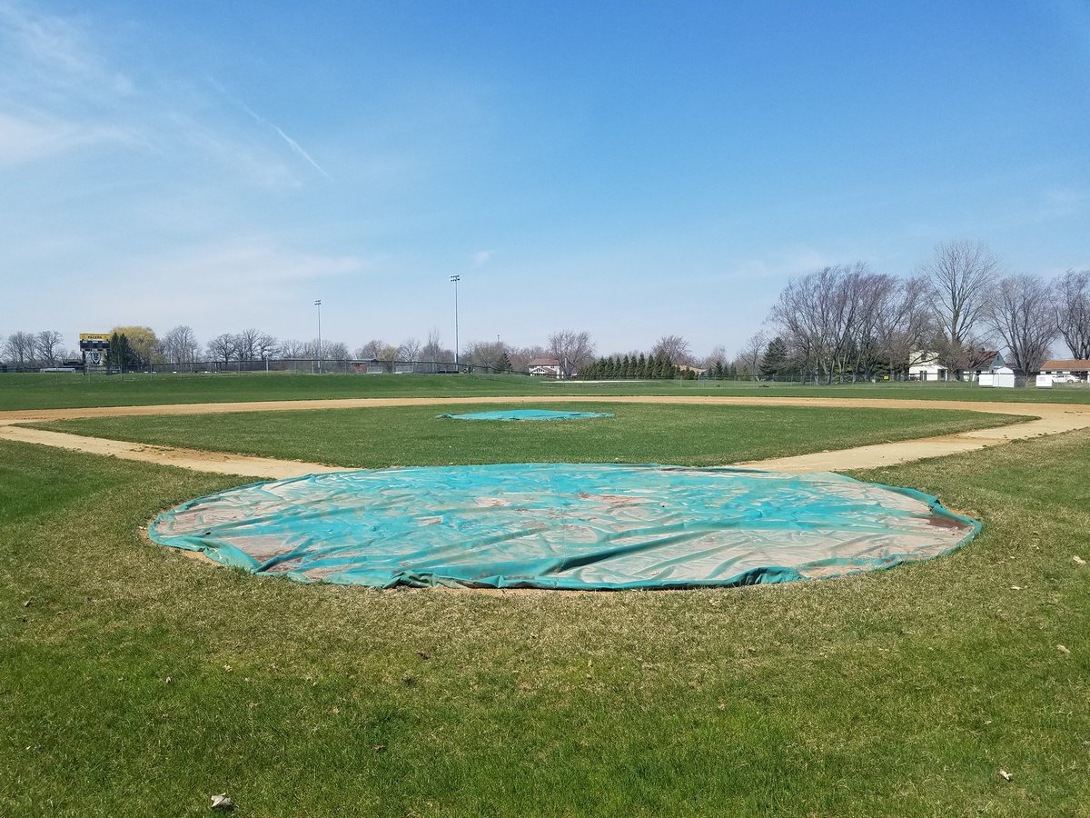 SLHS__Baseball's tweet photo. Thinking of all of you today, especially our seniors. Love you and miss you! Contemplating the beauty of a Saturday double header. Be well, stay safe, keep preparing! God will get us through this! https://t.co/TsGzMNiOa8