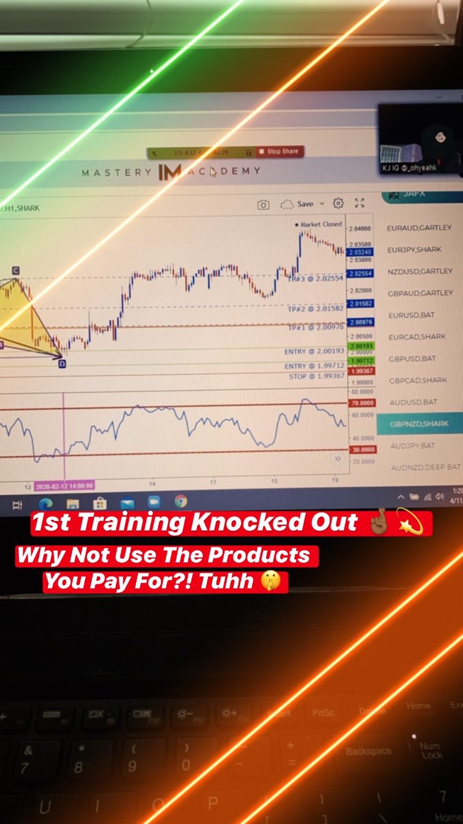 _OhYeahK's tweet photo. First training of the day knocked out, we crafting over here 🤫 https://t.co/d2lee1s5BY
