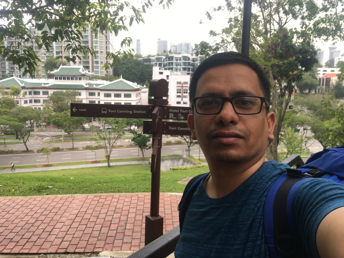 smukti04's tweet photo. #Singapore #FortCanning #marinabaysands #LakeofDreams #universalstudios https://t.co/UAFm1iaWDt