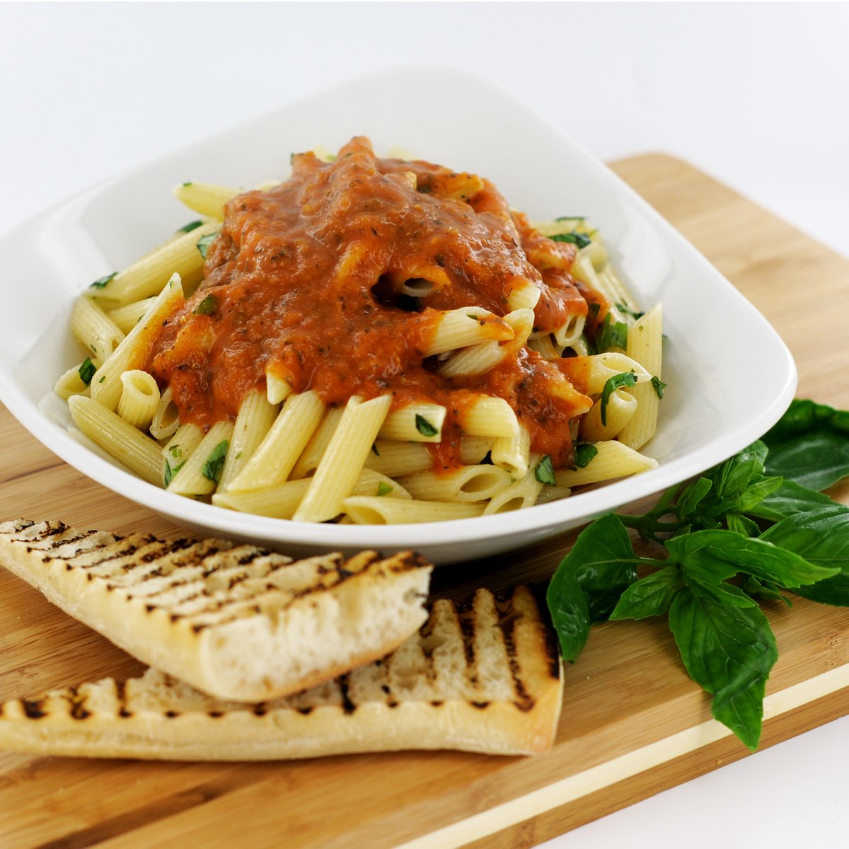 Our Specialist Dietitians have put together some quick recipes to support you during isolation. You can find them on the Elements by Elior blog along with lifestyle support to stay healthy

elementsbyelior.com/?p=1393

#EliorFoodie #SeeingFoodDifferently  #TrustADietitian