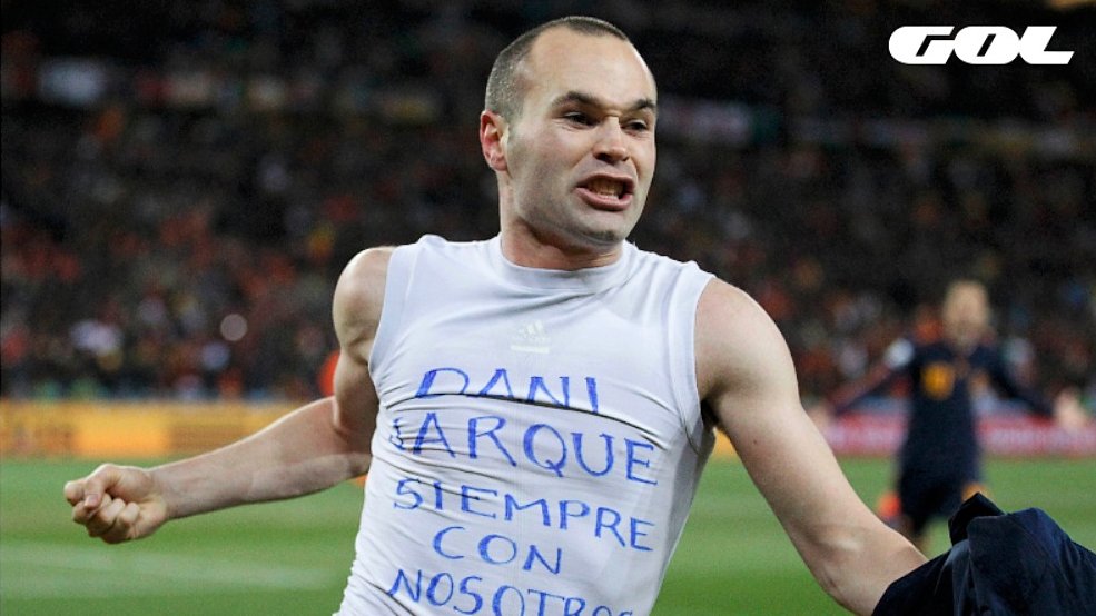 🚨 PREGUNTA 🚨

⚽️ ¿Cuál es el gol que MÁS TE HA EMOCIONADO en tu vida?

#⃣ Responde con #ElGOLdetuVida