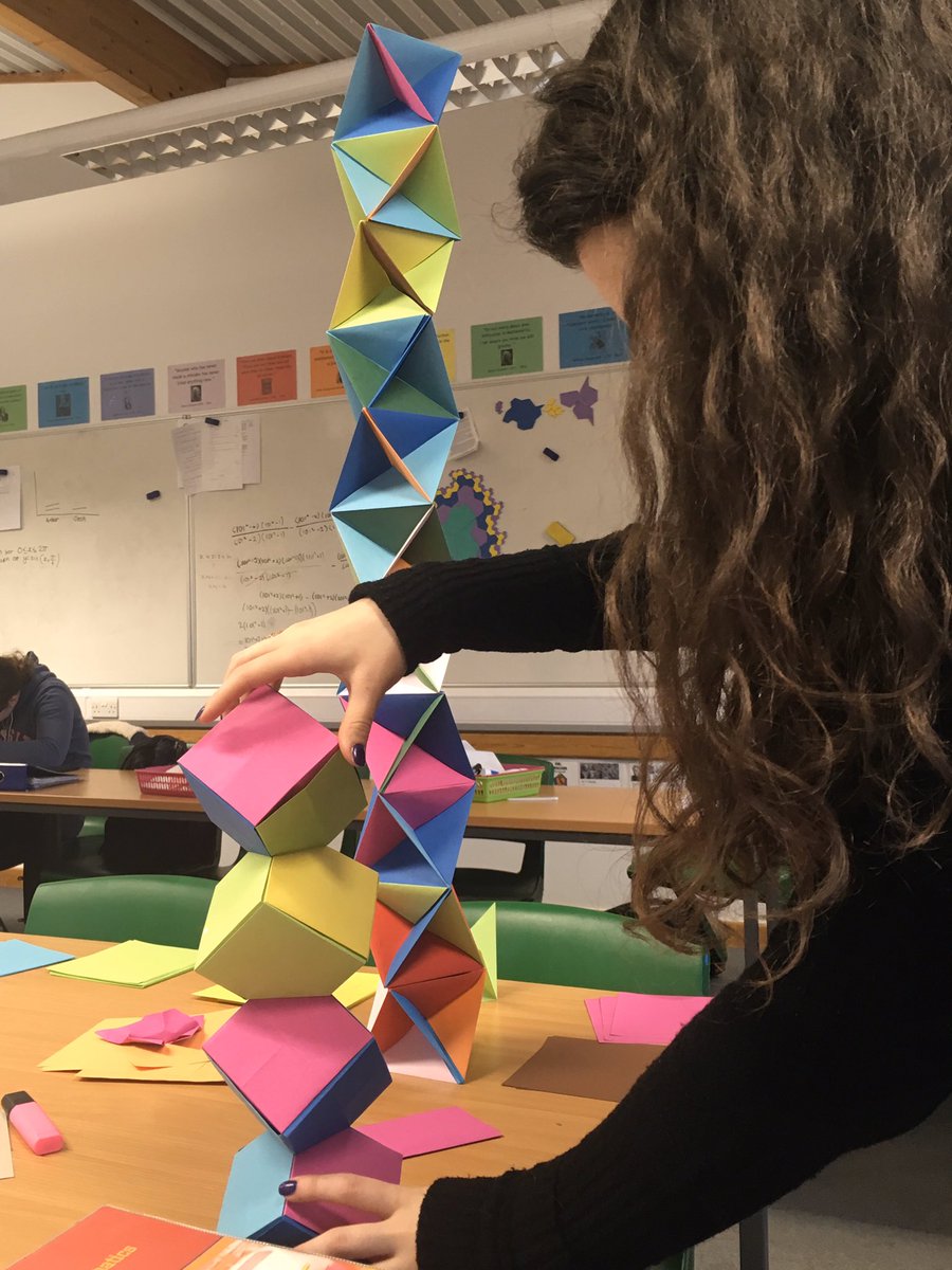 6) Or how about a tower of skeletal octahedra instead? They’re a great challenge to put together – although you might need an extra pair of hands! Good video instructions from  @nrichmaths here:  https://wild.maths.org/skeletal-octahedron #3DMaths  #HandsOnMaths  #LockdownMaths  #ArtfulMaths