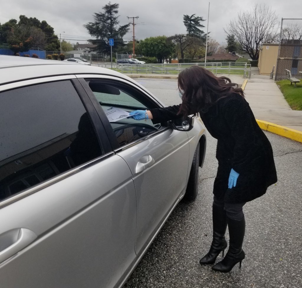 ECEC students, we miss you!  Admin are on campus to pass out packets on Tuesdays and Thursdays from 11:00am - 12:30pm. Request a packet from your child’s teacher.
