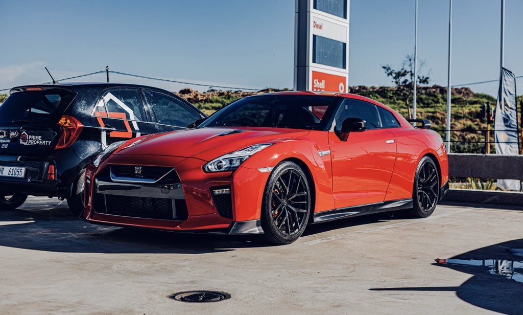 dbn_spotter's tweet photo. Could only fine Godzilla on today’s JDM themed #AutoLockdownPhotoChallenge . @jobrizzlerauto https://t.co/aBsKjYOgT5