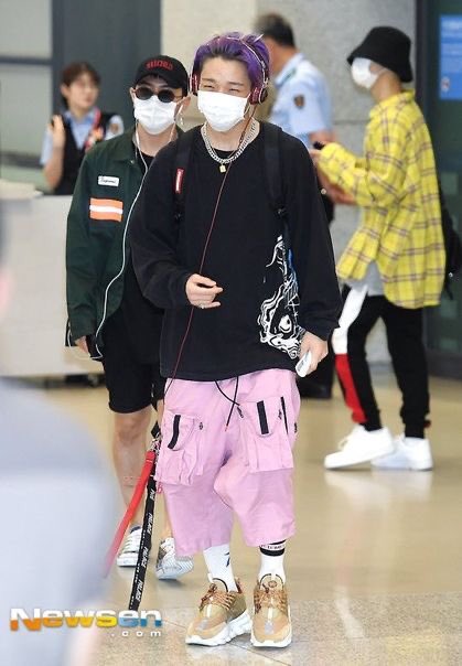 Idk how I feel about Bobby’s outfit tbh