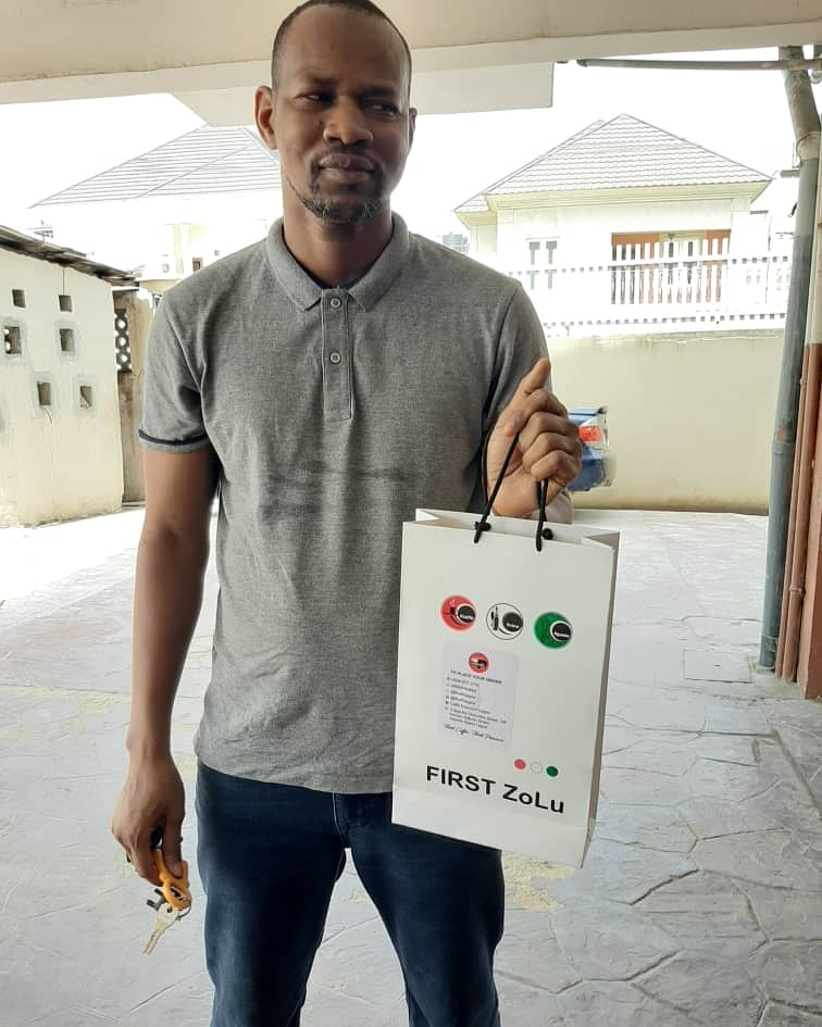 ilCaffeLagos's tweet photo. We are glad to have made our delivery to Lekki!

Yes delivery is free!, Let the orders start rolling in. 
With ₦3,500 you get a pack of any of our flavoured teas and a free Facemask. 
#IlCaffeLagos #Pascucci #TeaLovers #promo https://t.co/iD15S7r3fO