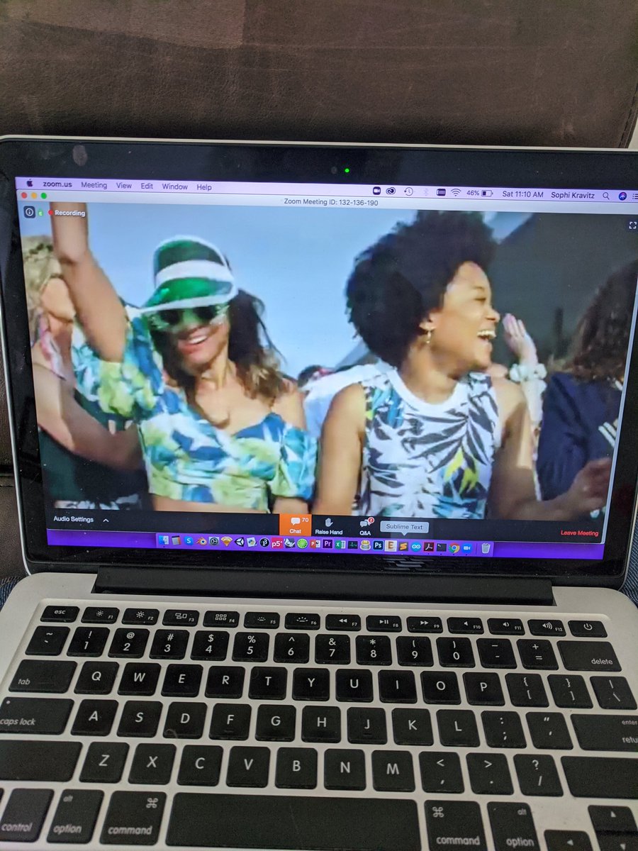 SophiKravitz's tweet image. #Daybreakers wake up dance party @Adellelin @mpinner #NYlove