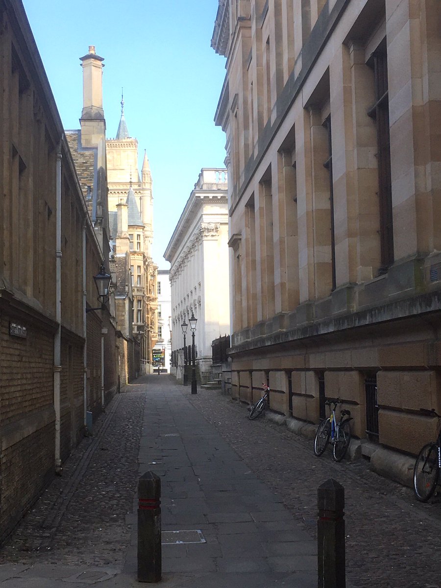Selwyn1882's tweet image. Holy Saturday in #Cambridge - the familiar landmarks, but missing the people who bring the city alive. Photographs by Mike Nicholson.