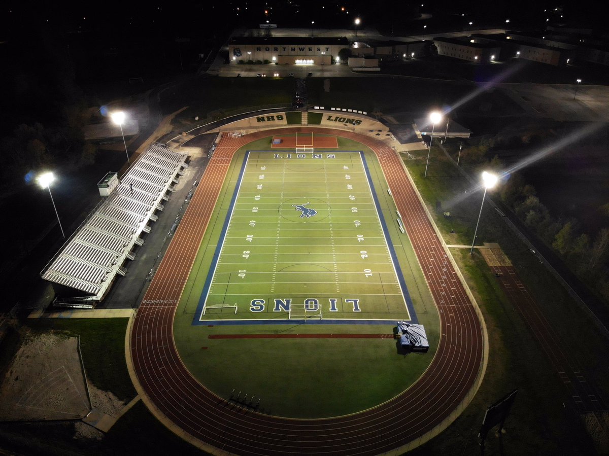 NorthwestRISD's tweet photo. Beautiful drone photos of the NHS stadium, which was lit up for 20 minutes and 20 seconds in honor of the class of 2020, taken last night by William Roth. Thanks for the photos, Mr. Roth! See the rest on our Facebook page!
#NWLionNation #NWClassOf2020 https://t.co/iisWohpfrW