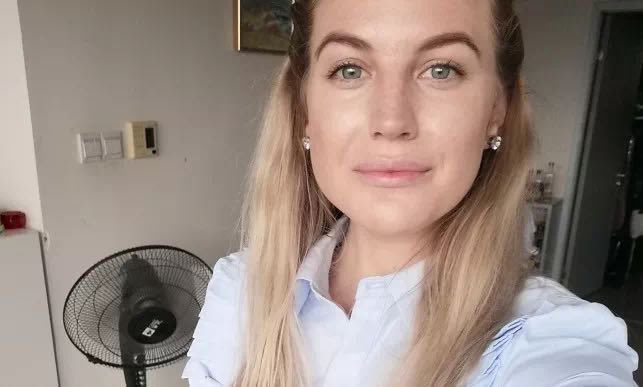 EDNewsChina's tweet photo. A Swedish girl named Amie Blomquist, who has lived in Ningbo, Zhejiang Province, #China since 2012, shared an article with her family to let them know about China and the real #epidemic situation. Unexpectedly, it attracted great attention on #Facebook. https://t.co/EQVkSO12MZ