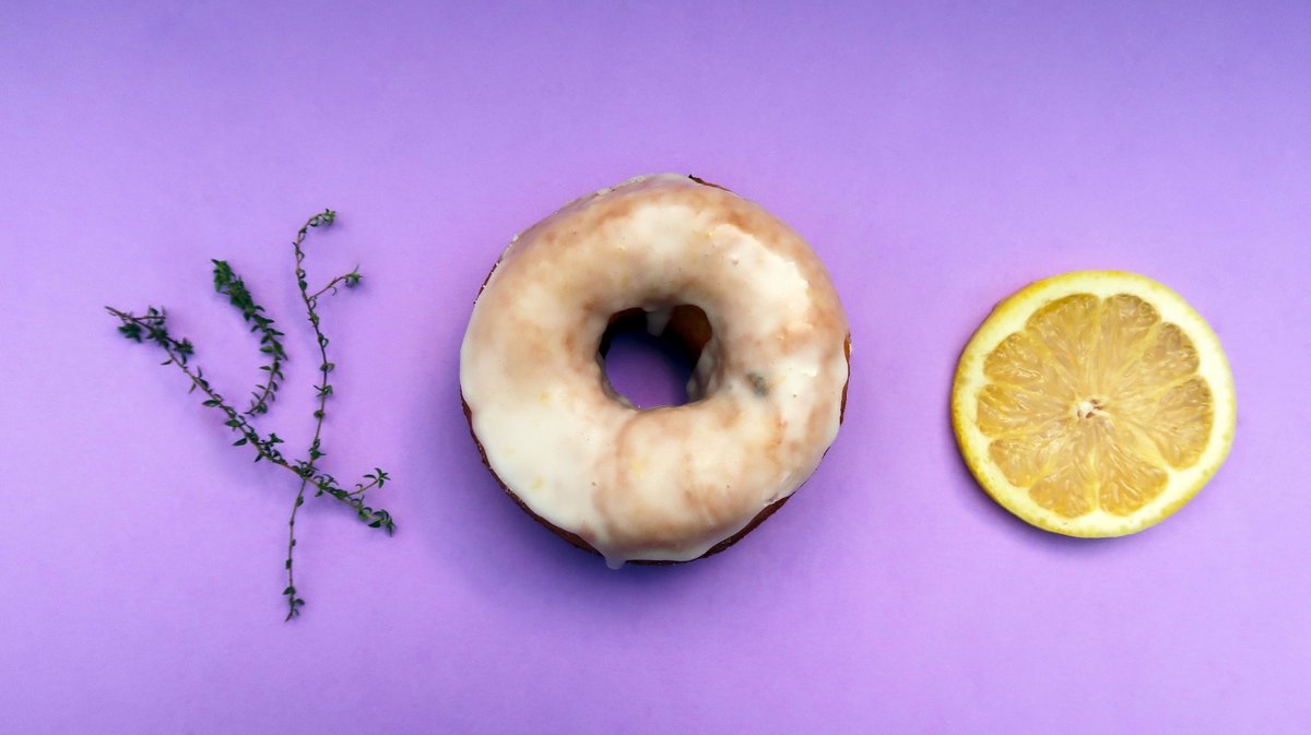 dynamodonut's tweet photo. STOP - Lemon Thyme!
Lemon zest and sweet fresh thyme base topped with a lemon-honey glaze.
24th & Marina locations are open today!
#dynamodonuts
#sanfrancisco https://t.co/yJpBRwWVqb